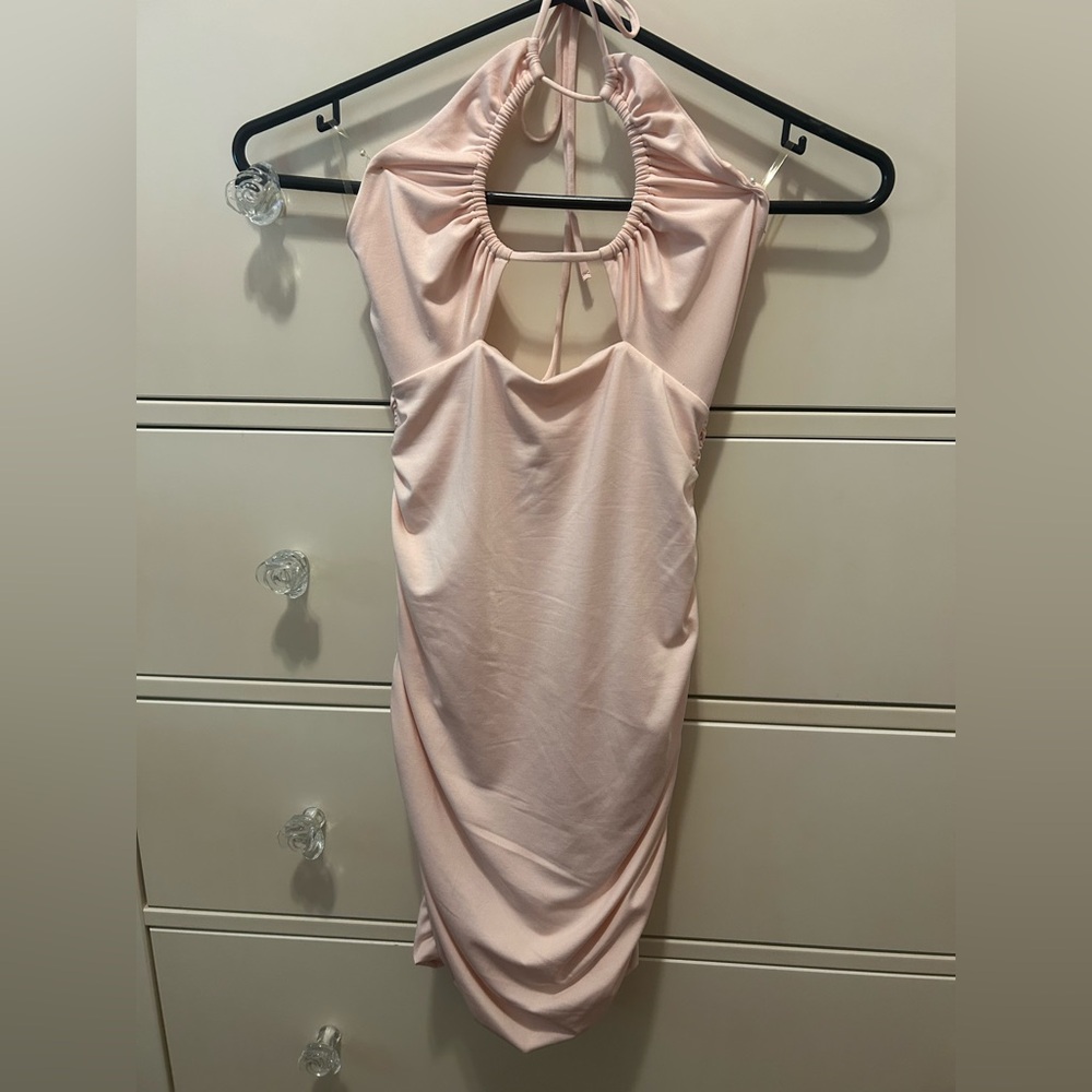 Princess Polly Light Pink Halter Mini Dress Size 2 Worn Once. Beautiful color!